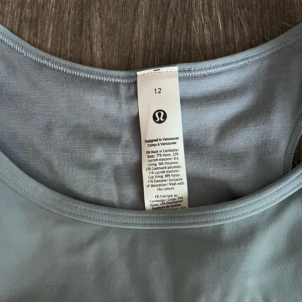 Lululemon Mastered Motion Cropped Tank size 12